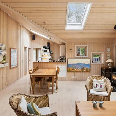 Tyyne - 250m From The Sea By Interhome * Tjørneholm